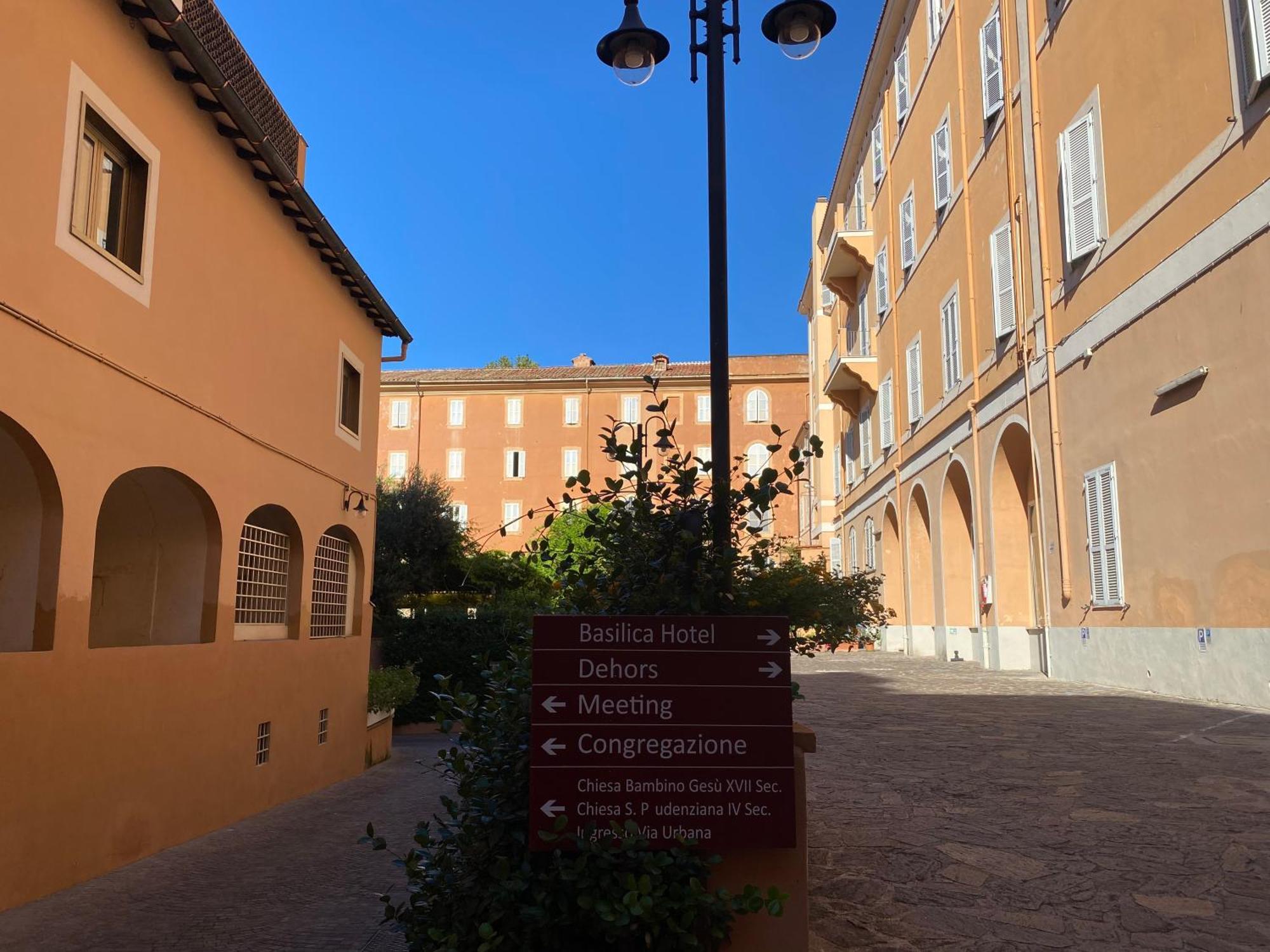 Basilica Hotel Rome Luaran gambar